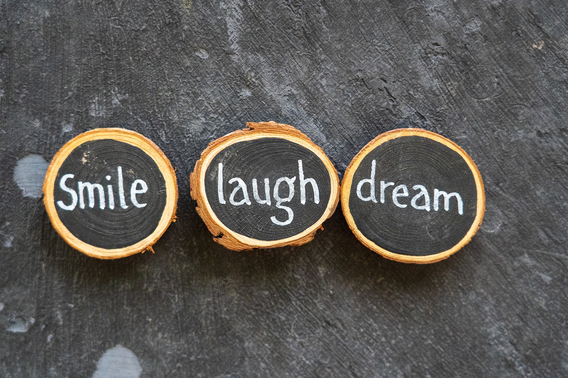 Smile, laugh and dream to strengthen your mental health