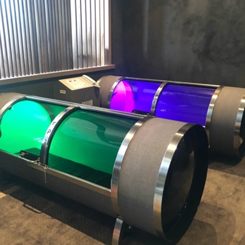 an airpod hyperbaric oxygen therapy